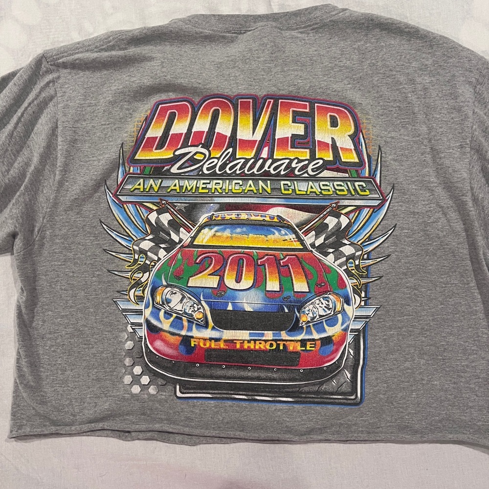 Cropped size XL tee